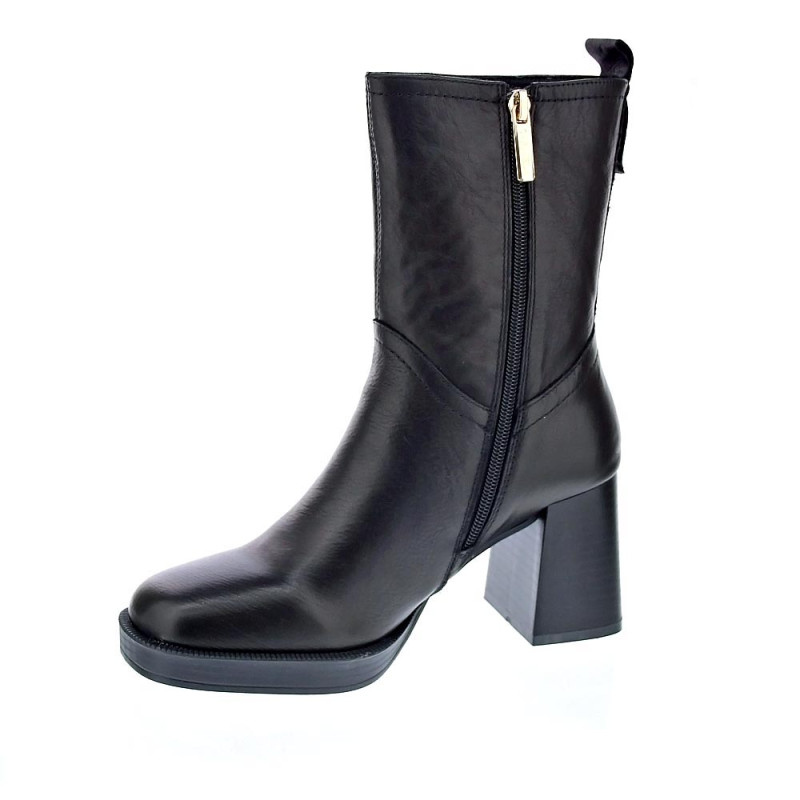 Botines Carmela zapatos Mujer modelo 16120501 Negro 