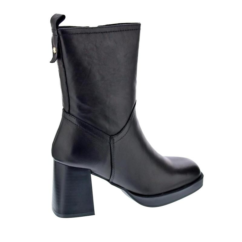 Botines Carmela zapatos Mujer modelo 16120501 Negro 