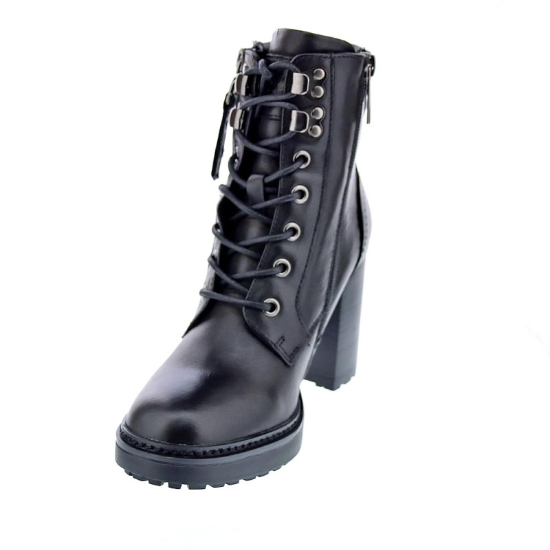 Botines Carmela zapatos Mujer modelo 16117801 Negro 