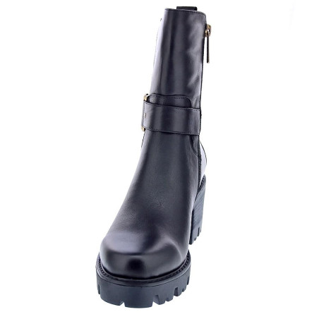 Botines Carmela zapatos Mujer modelo 16107402 Negro 