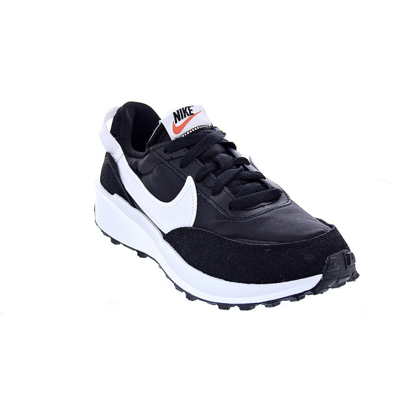 Zapatillas Nike zapatos Mujer modelo Waffle Debut Negro 