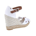 Sandalias Tommy Hilfiger zapatos Mujer modelo Basic Open Toe Beige Hebilla