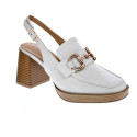 Mocasines Carmela zapatos Mujer modelo 161595 Blanco Hebilla