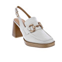 Mocasines Carmela zapatos Mujer modelo 161595 Blanco Hebilla