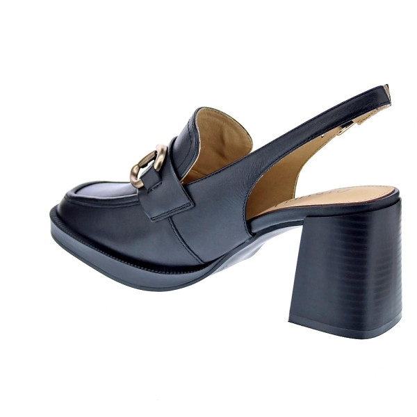 Mocasines Carmela zapatos Mujer modelo 161595 Negro Hebilla