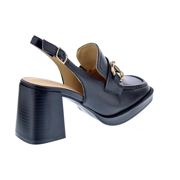 Mocasines Carmela zapatos Mujer modelo 161595 Negro Hebilla