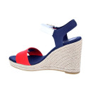 Sandalias Tommy Hilfiger zapatos Mujer modelo Stripes Wedge Azul Hebilla