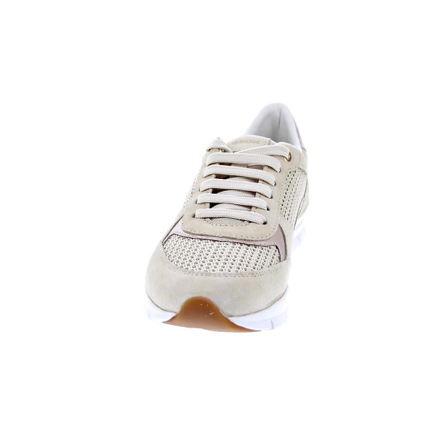 Zapatillas Geox zapatos Mujer modelo Sukie Beige Cordón