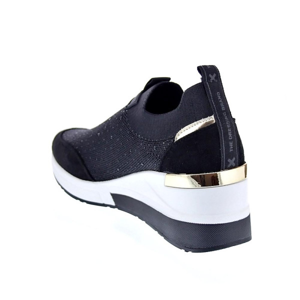 Zapatillas Xti zapatos Mujer modelo 142418 Negro Elástico