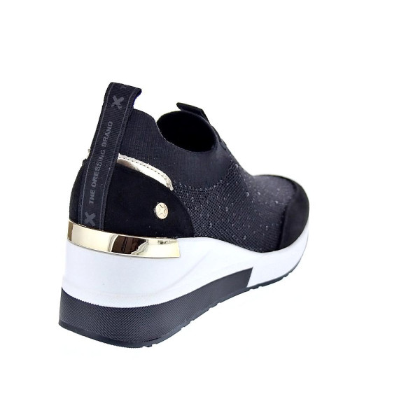 Zapatillas Xti zapatos Mujer modelo 142418 Negro Elástico