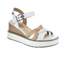 Sandalias Carmela zapatos Mujer modelo 161386 Beige 