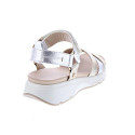 Sandalias Carmela zapatos Mujer modelo 161480 Beige 
