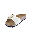 Chanclas Birkenstock zapatos Mujer modelo Madrid Beige Hebilla