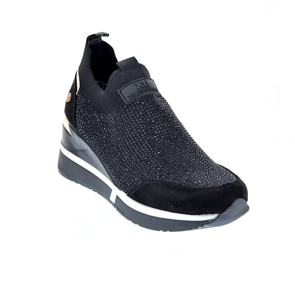 Zapatillas Xti zapatos Mujer modelo 143077 Negro 