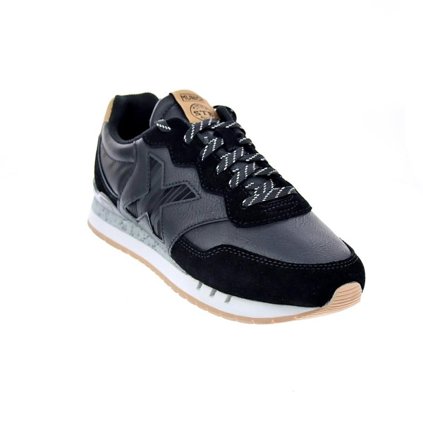Zapatillas Munich zapatos Mujer modelo Dash Woman 242 Negro Cordón