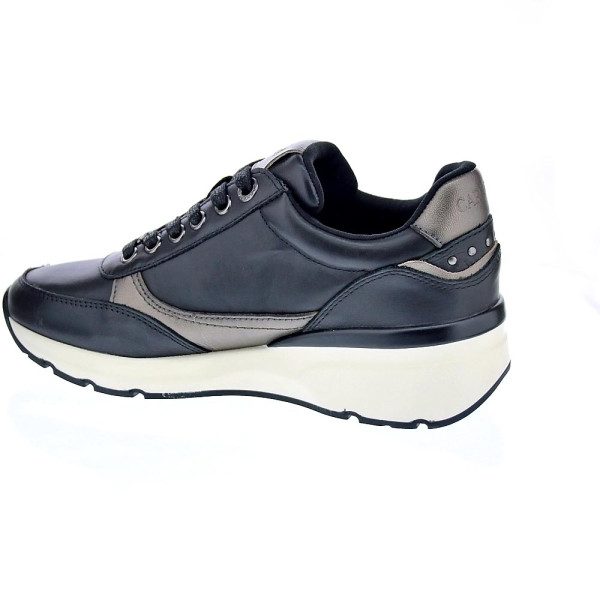 Zapatillas Carmela zapatos Mujer modelo 16182501 Negro Cordón