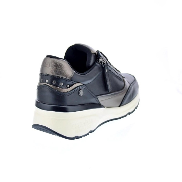 Zapatillas Carmela zapatos Mujer modelo 16182501 Negro Cordón
