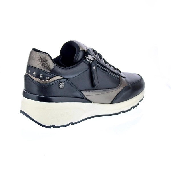 Zapatillas Carmela zapatos Mujer modelo 16182501 Negro Cordón