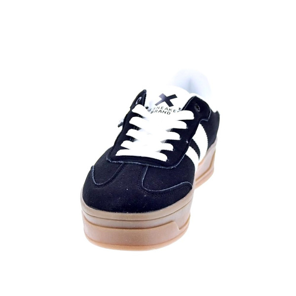 Zapatillas Xti zapatos Mujer modelo 143483 Negro 