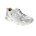 Zapatillas New Balance zapatos Mujer modelo 530 Beige Cordón