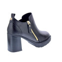Zapatos tacón Carmela zapatos Mujer modelo 161861 Negro Cremallera