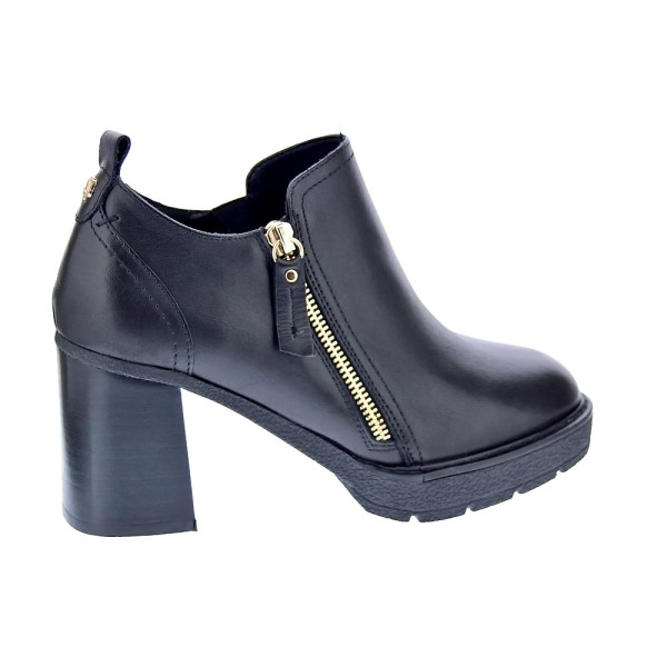 Zapatos tacón Carmela zapatos Mujer modelo 161861 Negro Cremallera