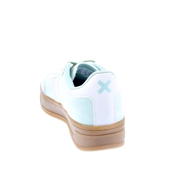 Zapatillas Xti zapatos Mujer modelo 143644 Verde Cordón