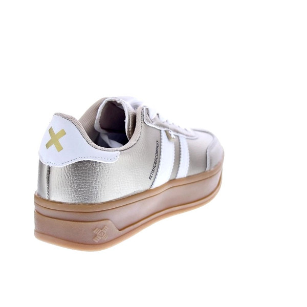 Zapatillas Xti zapatos Mujer modelo 143645 Oro Cordón