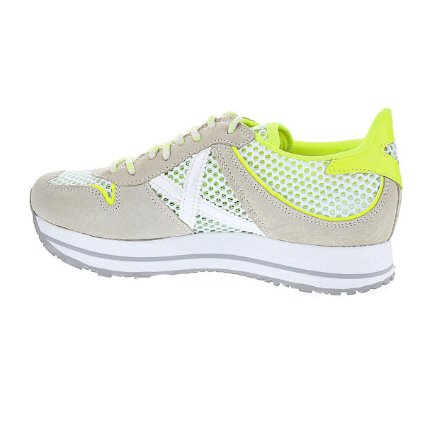 Zapatillas Munich zapatos Mujer modelo Massana Sky 219 Beige Cordón