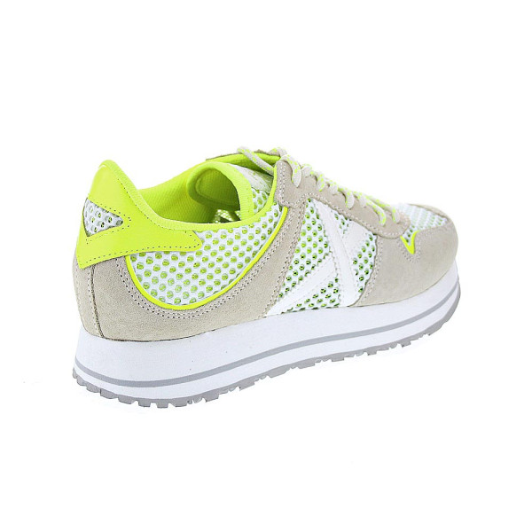 Zapatillas Munich zapatos Mujer modelo Massana Sky 219 Beige Cordón