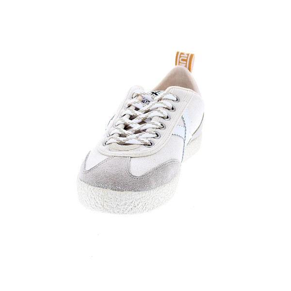 Zapatillas Munich zapatos Mujer modelo Volata 89 Beige Cordón