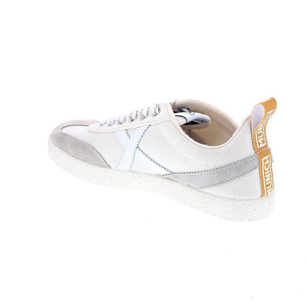 Zapatillas Munich zapatos Mujer modelo Volata 89 Beige Cordón