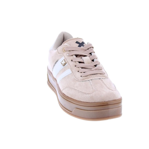 Zapatillas Xti zapatos Mujer modelo 143644 Beige Cordón