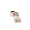 Sandalias Alma en Pena zapatos Mujer modelo V250488 Beige Hebilla