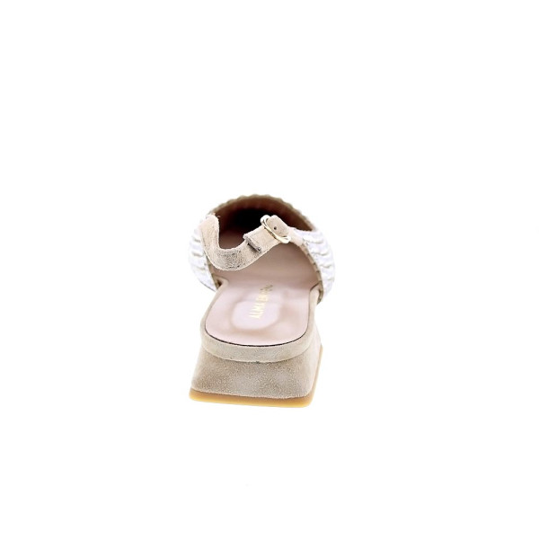 Sandalias Alma en Pena zapatos Mujer modelo V250488 Beige Hebilla
