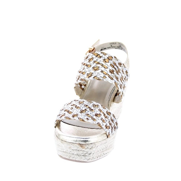 Sandalias Xti zapatos Mujer modelo 143826 Oro Hebilla