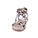 Sandalias Carmela zapatos Mujer modelo 162389 Marrón Hebillas
