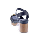 Sandalias Carmela zapatos Mujer modelo 162367 Negro Hebillas