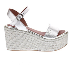 Sandalias Popa zapatos Mujer modelo Tofari Laminado CA33501 Oro 