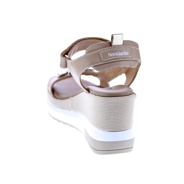 Sandalias Nero Giardini zapatos Mujer modelo E510685D Beige 