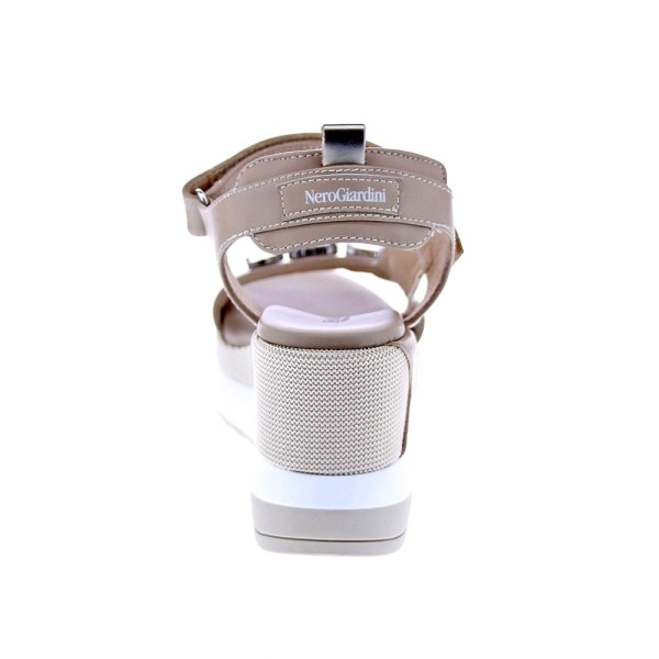 Sandalias Nero Giardini zapatos Mujer modelo E510685D Beige 