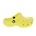Zuecos Crocs zapatos Niño modelo Classic Clog Amarillo 