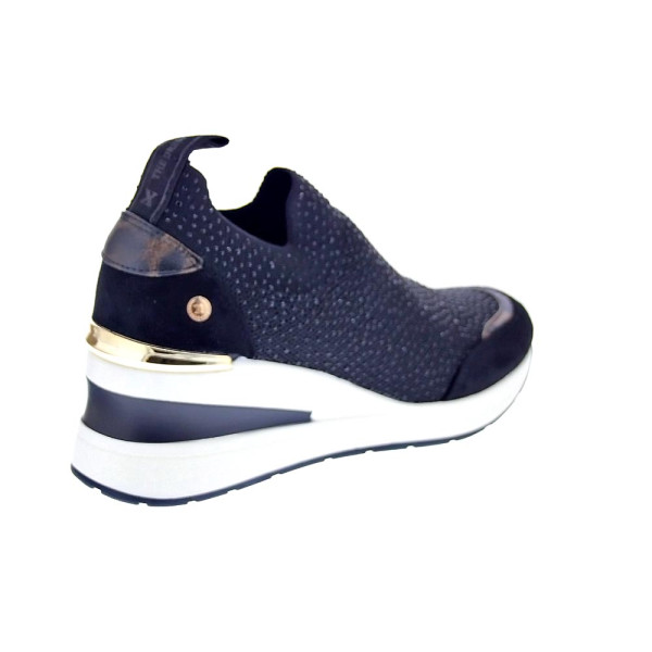 Zapatillas Xti zapatos Mujer modelo 144385 Negro 