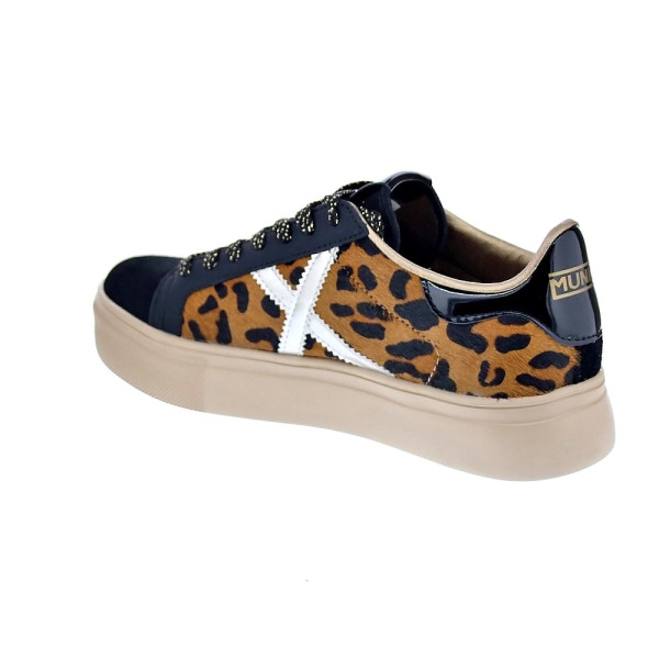 Zapatillas Munich zapatos Mujer modelo Rete Sky 82 Negro Cordón