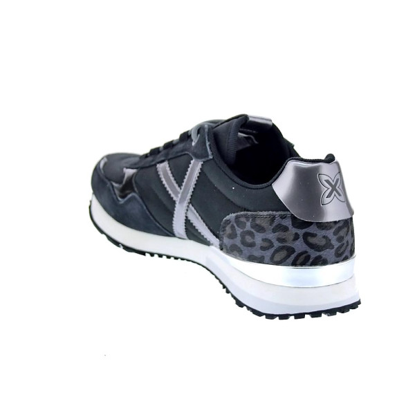 Zapatillas Munich zapatos Mujer modelo Sunset 62 Negro Cordón