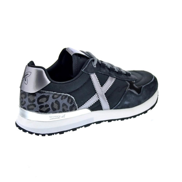 Zapatillas Munich zapatos Mujer modelo Sunset 62 Negro Cordón