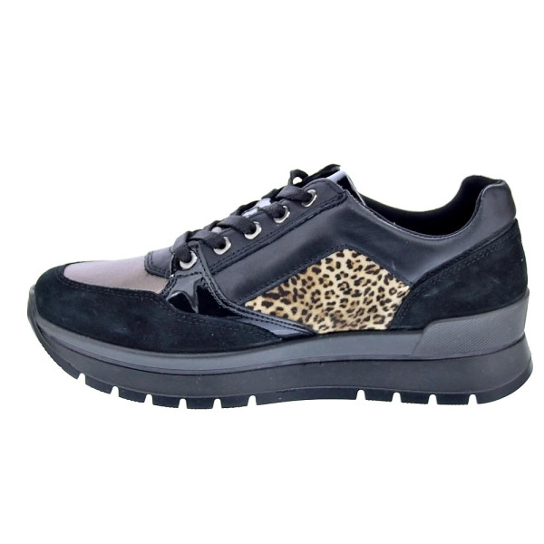 Zapatillas Igi zapatos Mujer modelo 8676200 Negro Cordón