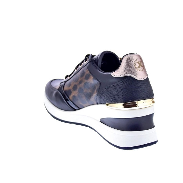 Zapatillas Xti zapatos Mujer modelo 144378 Negro Cordón
