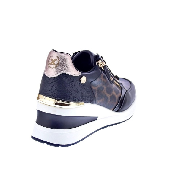 Zapatillas Xti zapatos Mujer modelo 144378 Negro Cordón