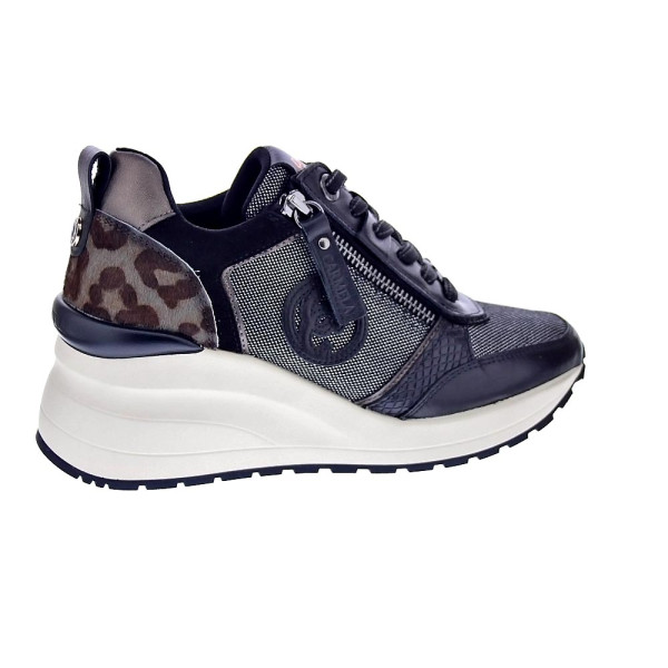 Zapatillas Carmela zapatos Mujer modelo 16252101 Negro 